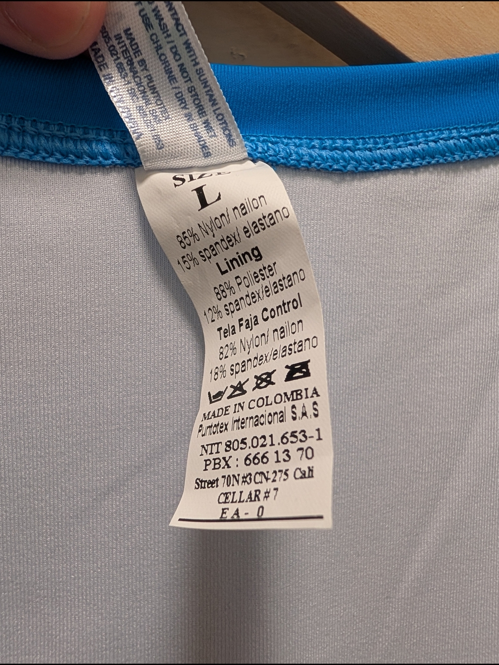 Outplay Size LG Compression Rash Gaurd - Picture 4 of 6